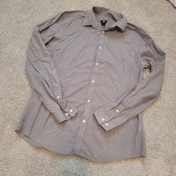 H&M Mens Button Up Easy Iron Long Sleeve Shirt Size Large - Picture 3 of 5